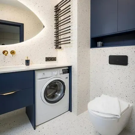 Centaurus 144 By Rent4you *